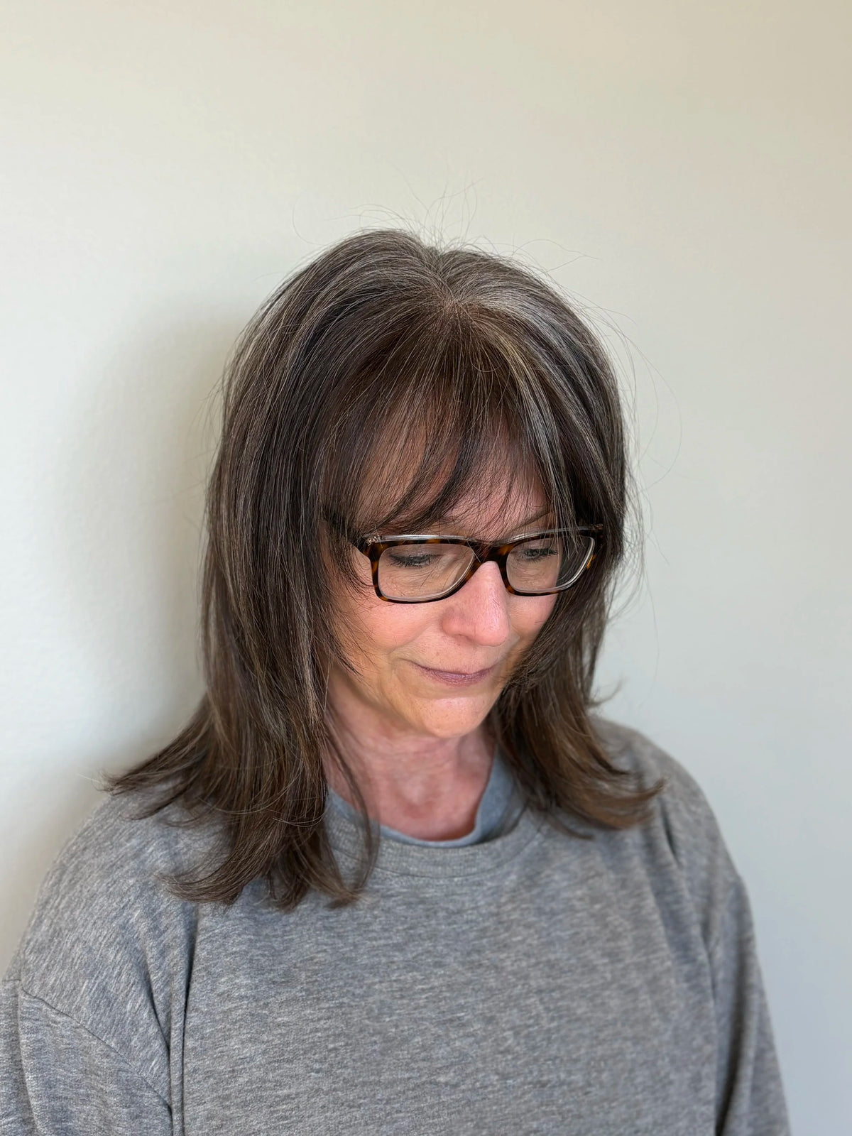 Soft grey blended color with a layered cut